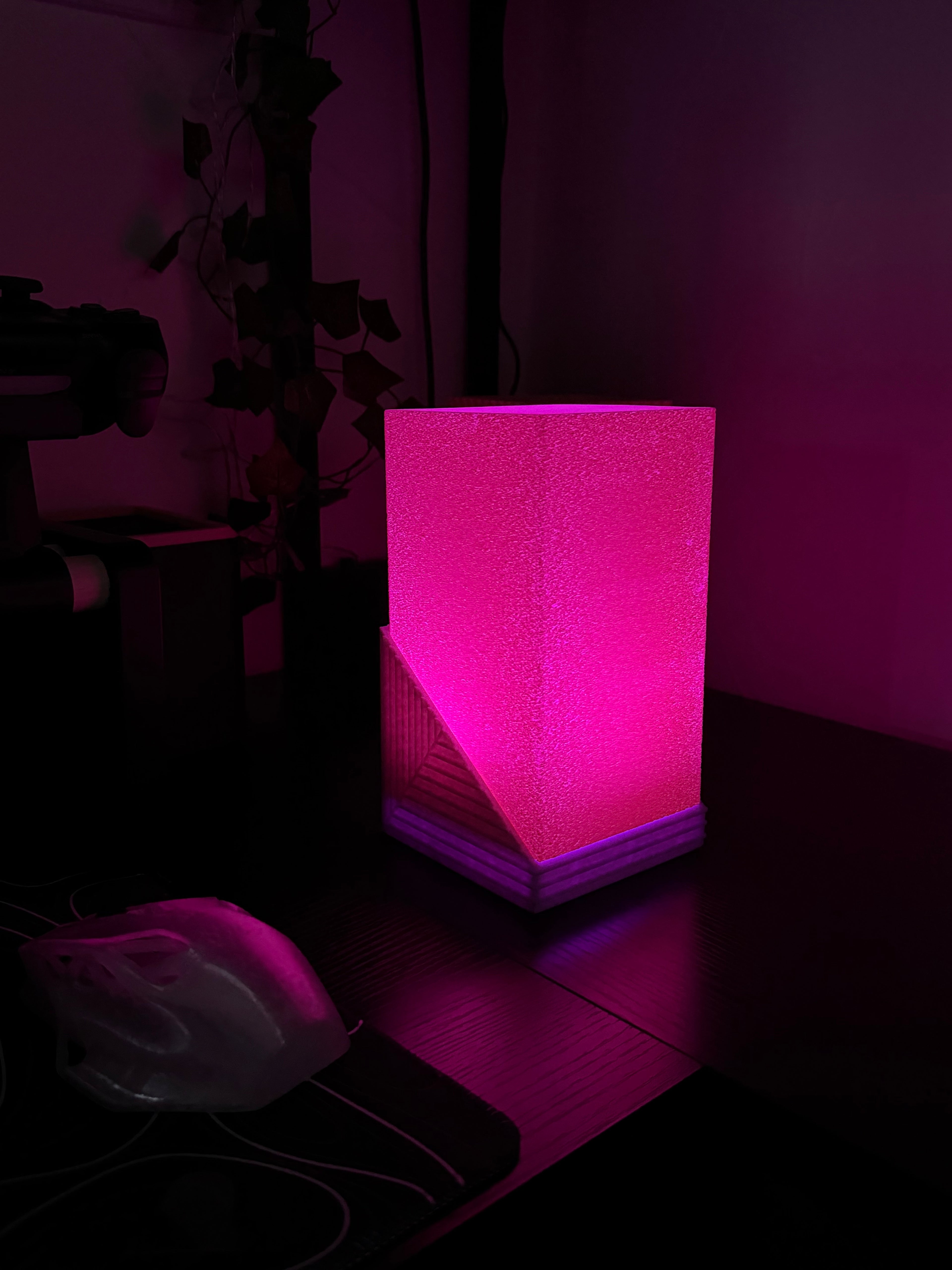 Apex Lamp
